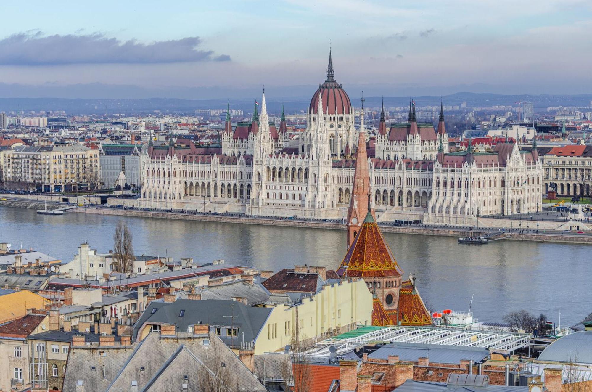 Iza-szondi Homes Apartamento Budapeste